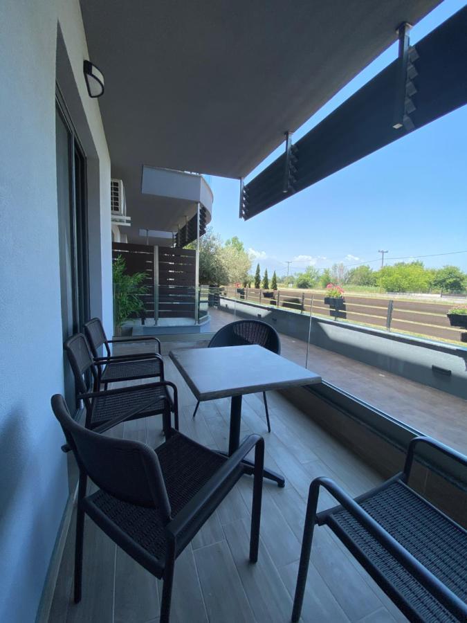 Levanda Suites Paralía Buitenkant foto