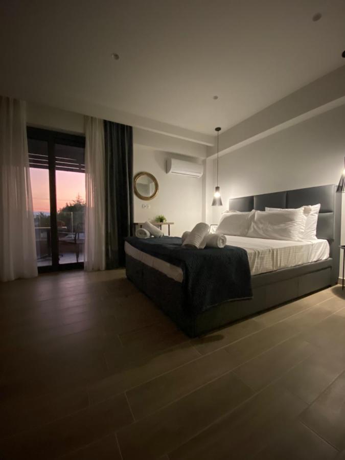 Levanda Suites Paralía Buitenkant foto